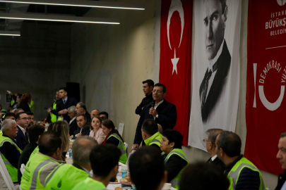 İstanbul-İmamoğlu, metro şantiyesinde çalışanlarla iftar yaptı
