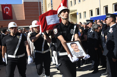 KASTAMONU'da şehit polis memuru için tören; yaralı arkadaşı da katıldı (VİDEO EKLENDİ)