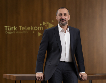 Türk Telekom, Galatasaray - AZ Alkmaar karşılaşmasında taraftarlara 5.5G deneyimi sunacağını duyurdu