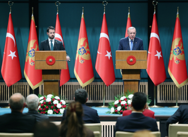 Cumhurbaşkanı Erdoğan: Bölgemizdeki yangının söndürülmesi için üzerimize düşen ne varsa yapmaya hazırız