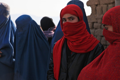 İsviçre’de kamu alanlarında 'burka yasağı' başladı