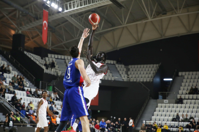 Manisa Basket - Büyükçekmece Basketbol: 87-98