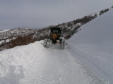 Elazığ'da 505 köy yolu kardan ulaşıma kapandı (4)