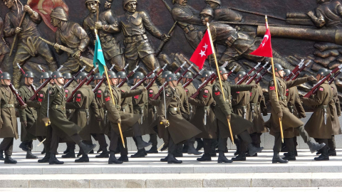 Şehitler Abidesi'ndeki 18 Mart törenlerinin genel provası yapıldı