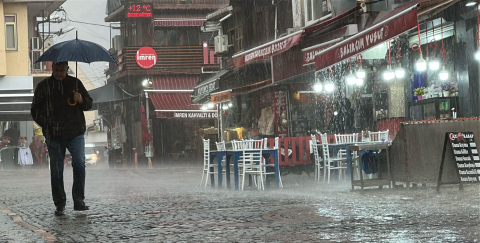 Edirne'de sağanak etkili oldu